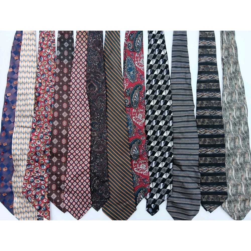 Men's Neckties Ties Lot‎ of TWELVE (12) Silk Black Gray Red